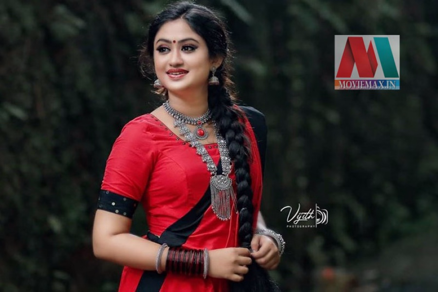 കാര്‍ത്തുമ്പിയായി സ്വാതി ചിത്രങ്ങള്‍ വൈറല്‍ 